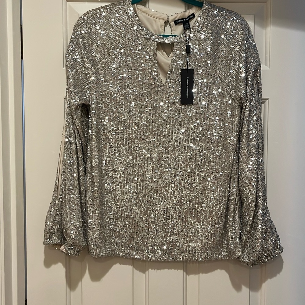 NWT Cable & Gauge Sequin Blouse